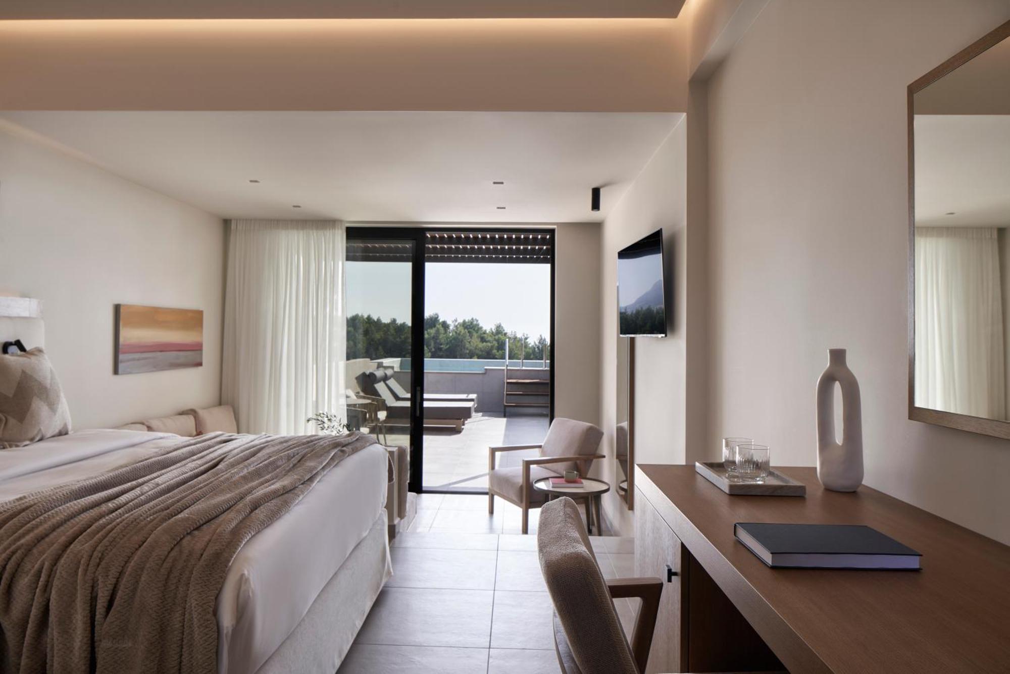 Celestial All Suites Afrato Ruang foto